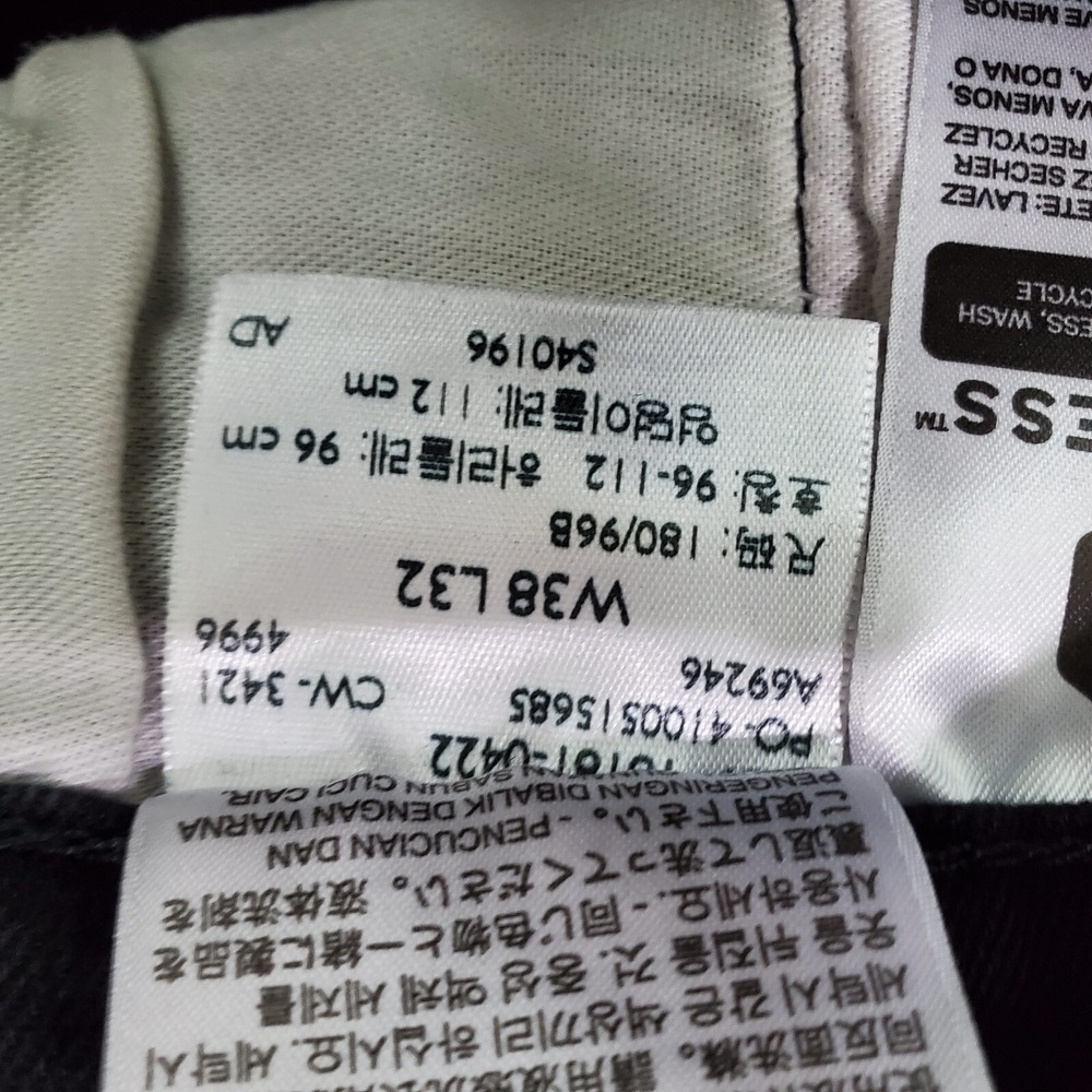 Levi's 541 Men Jeans 38x32 Black Denim‎ Straight Mid Rise Pockets (38x30) - Picture 10 of 10